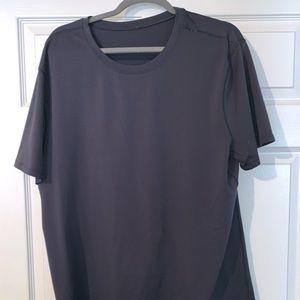 LULULEMON WORKOUT SHIRT